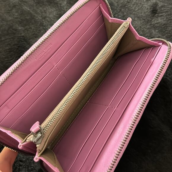 Authentic Bottega Veneta Full Zip Long Multicolor Leather Wallet W/ Card - Picture 6 of 6